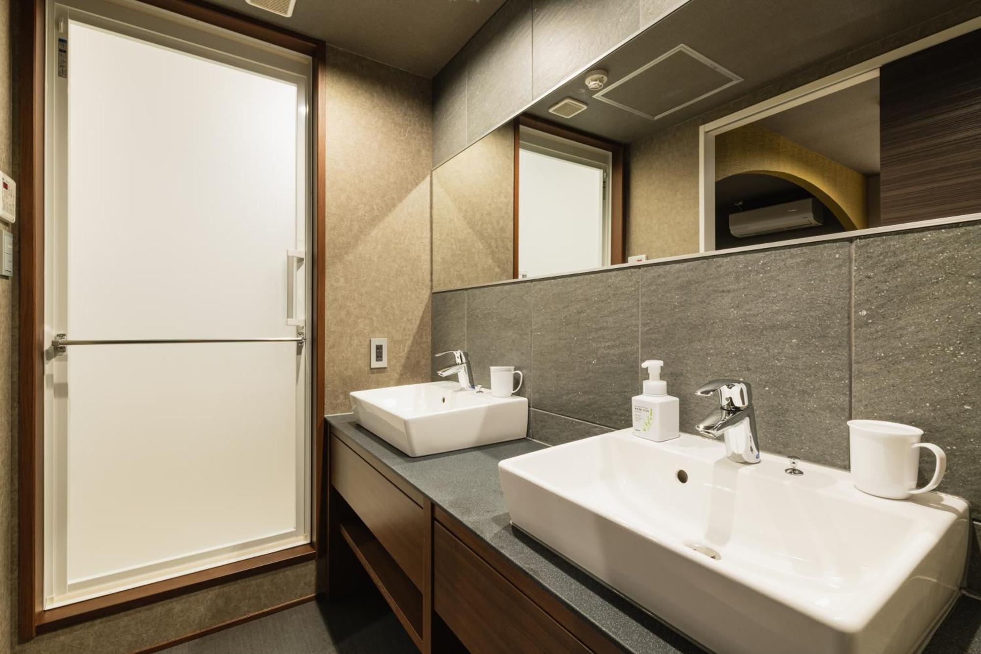 Grand Base Haruyoshi Aparthotel Fukuoka  Kültér fotó